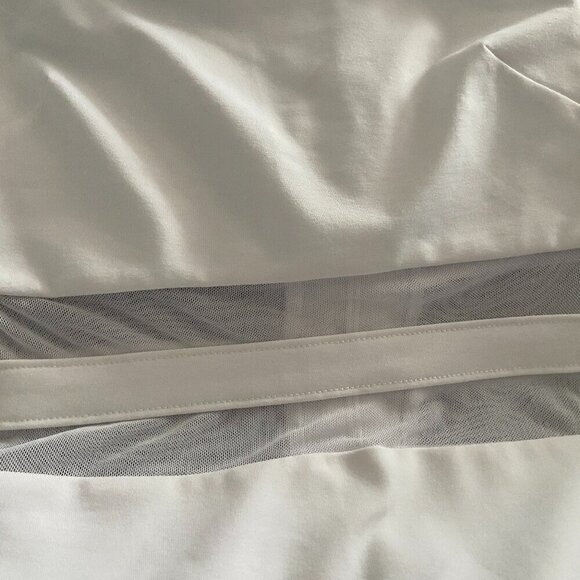 Bebe Snow White Ariella Bodycon Stretch Choker Dress Back Zip Slit Size XXS NWT - Picture 5 of 7